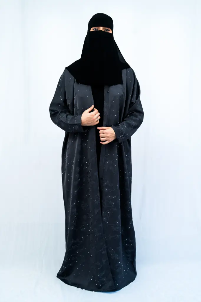 Subtle Floral Pattern Abaya