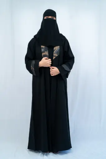 Black Korean-Style Abaya
